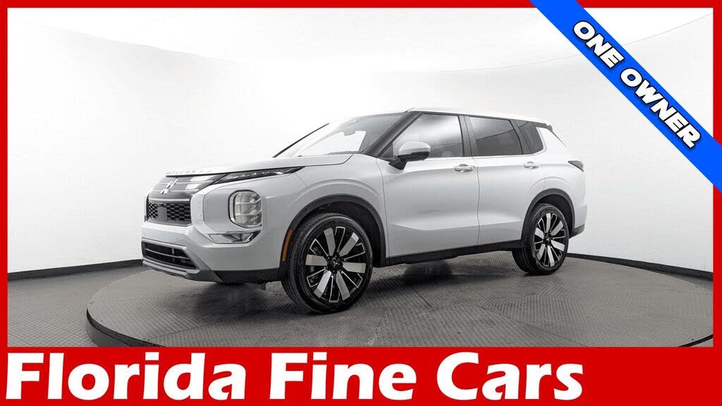 2025 Mitsubishi Outlander SE FWD