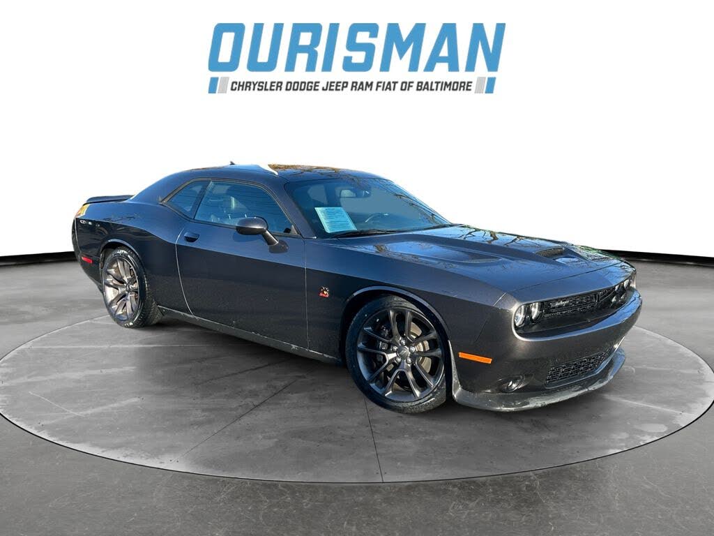 2022 Dodge Challenger R/T Scat Pack RWD