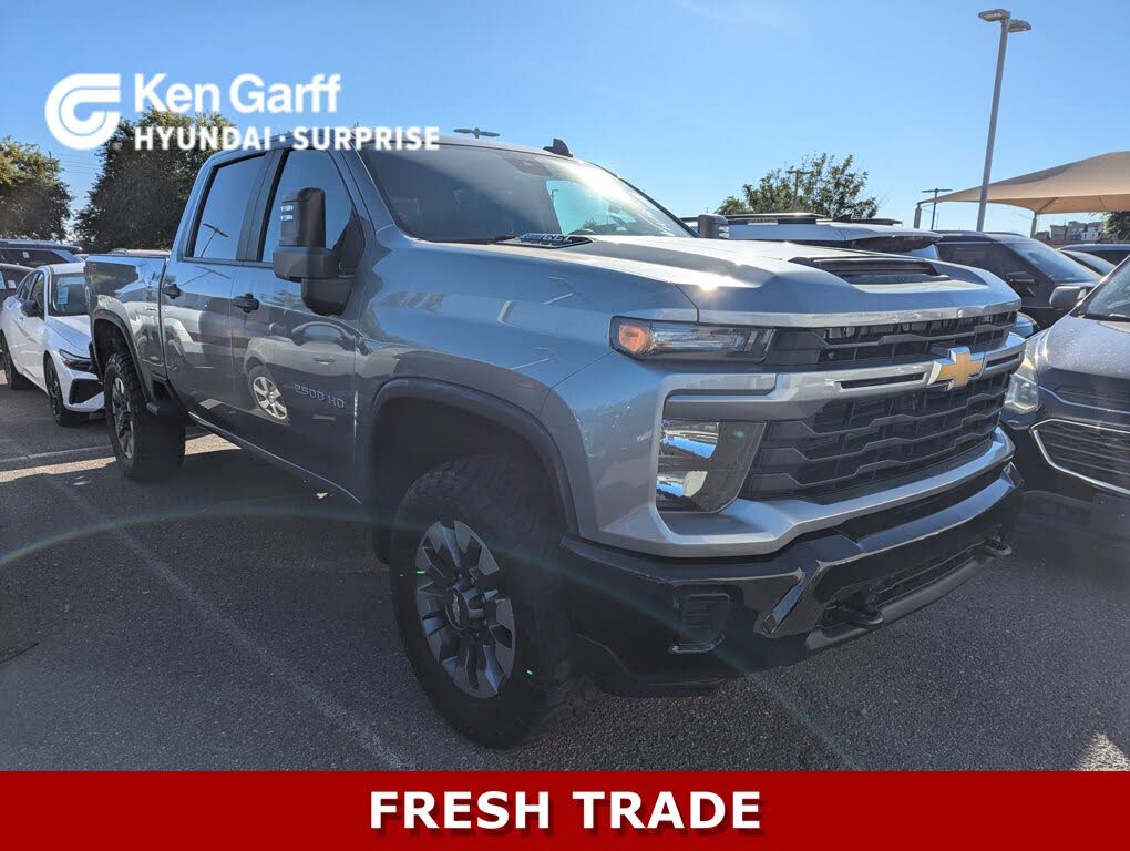 2024 Chevrolet Silverado 2500HD Custom Crew Cab 4WD