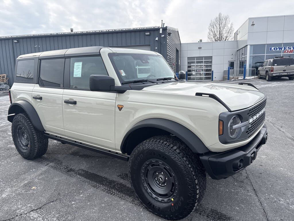 2025 Ford Bronco Badlands 4-Door 4WD