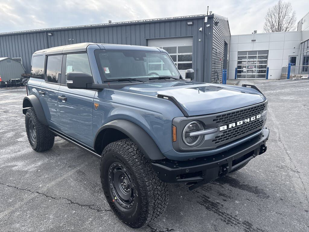 2025 Ford Bronco Badlands 4-Door 4WD