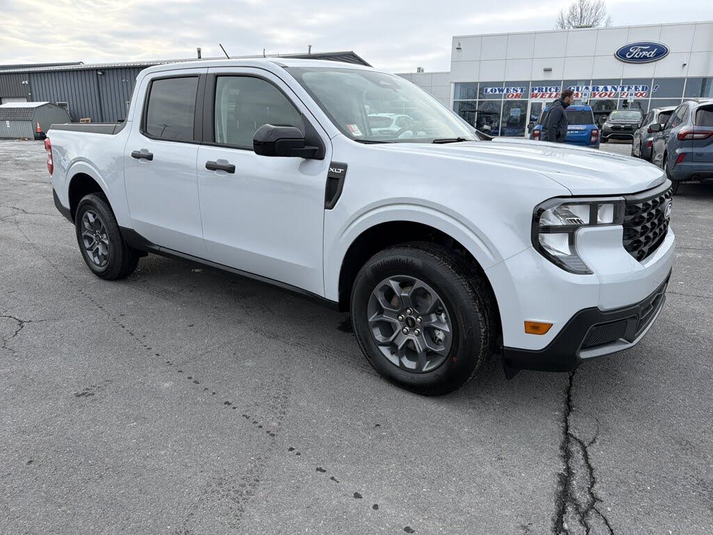 2025 Ford Maverick XLT SuperCrew FWD