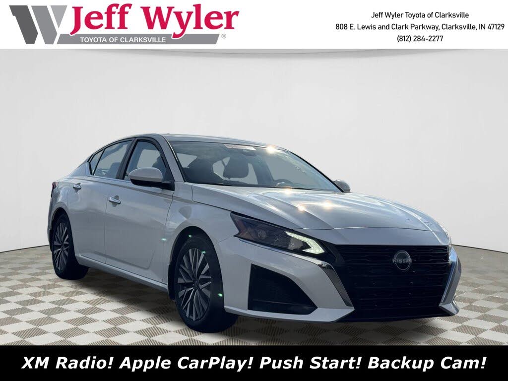 2023 Nissan Altima 2.5 SV FWD