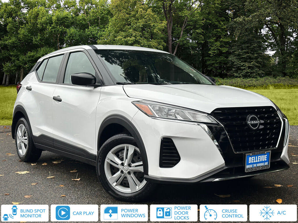 2023 Nissan Kicks S FWD