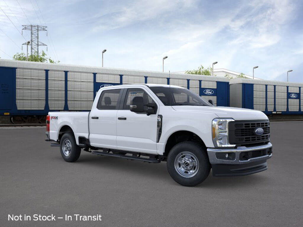 2026 Ford F-250 Super Duty XL Crew Cab 4WD