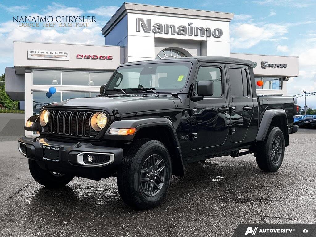 2026 Jeep Gladiator Sport S Crew Cab 4WD