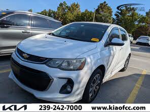 Chevrolet Sonic LT Hatchback FWD