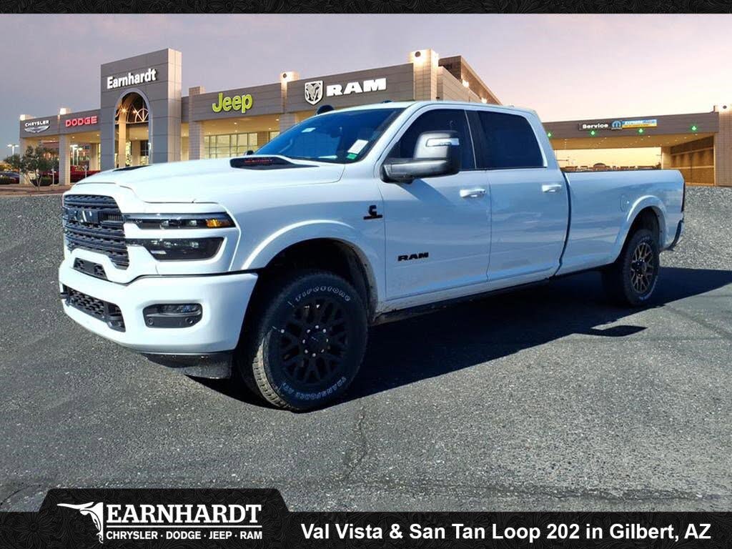 2026 RAM 3500 Limited Crew Cab LB 4WD