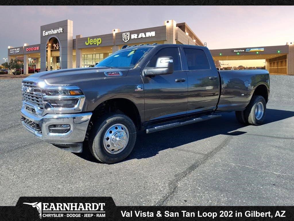 2026 RAM 3500 Tradesman Crew Cab LB DRW 4WD
