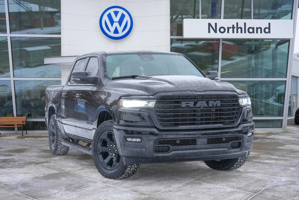 RAM 1500 Sport Crew Cab 4WD 2025