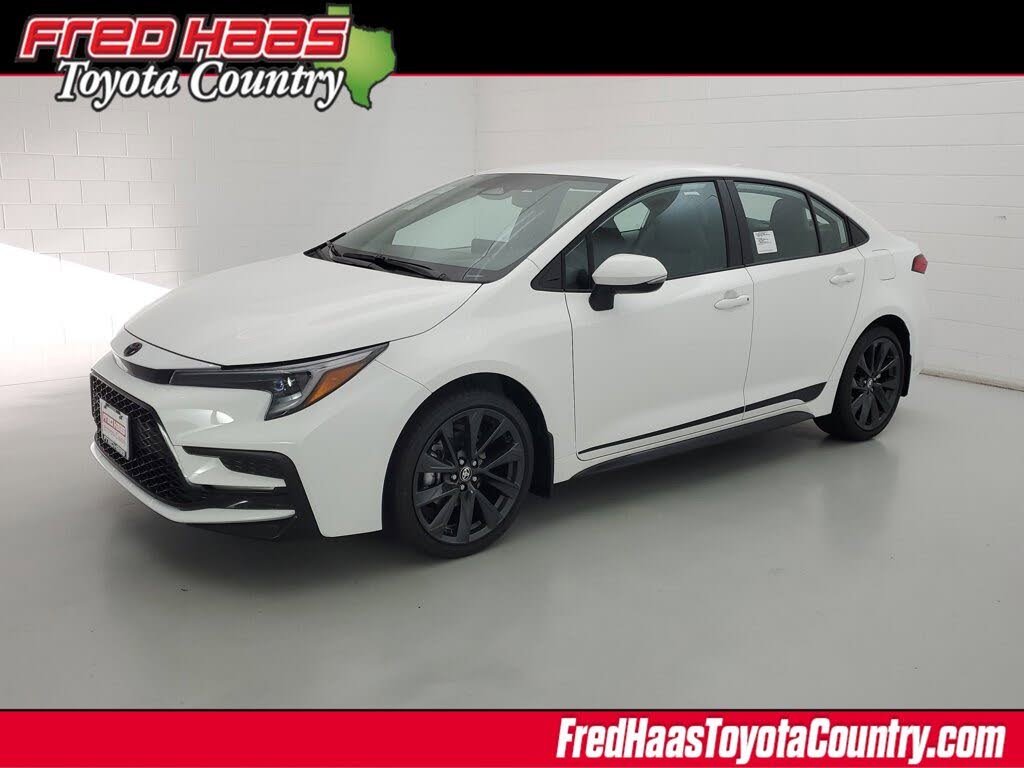 2026 Toyota Corolla SE FWD