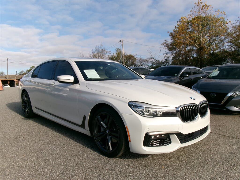 2018 BMW 7 Series 740i RWD