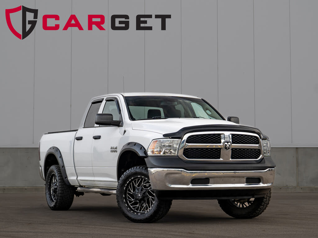 2015 RAM 1500 ST Quad Cab 4WD