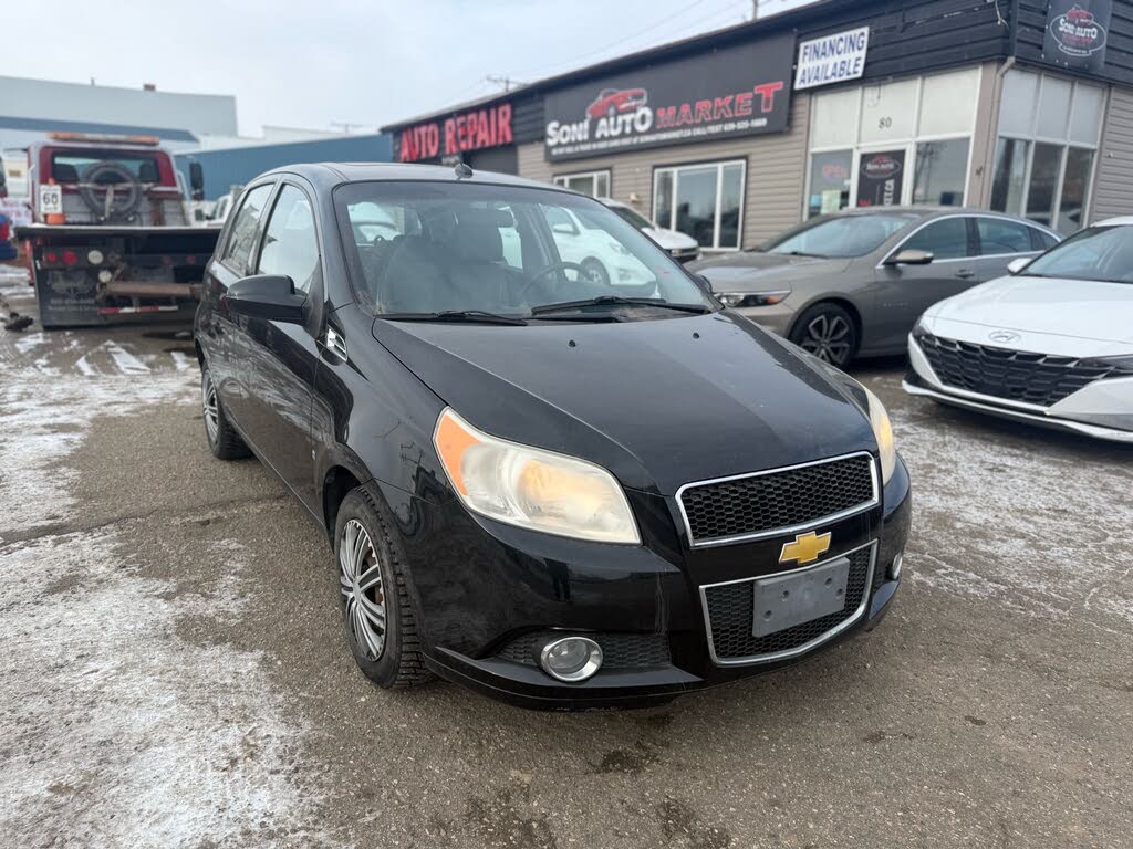 2009 Chevrolet Aveo 5 LT Hatchback FWD