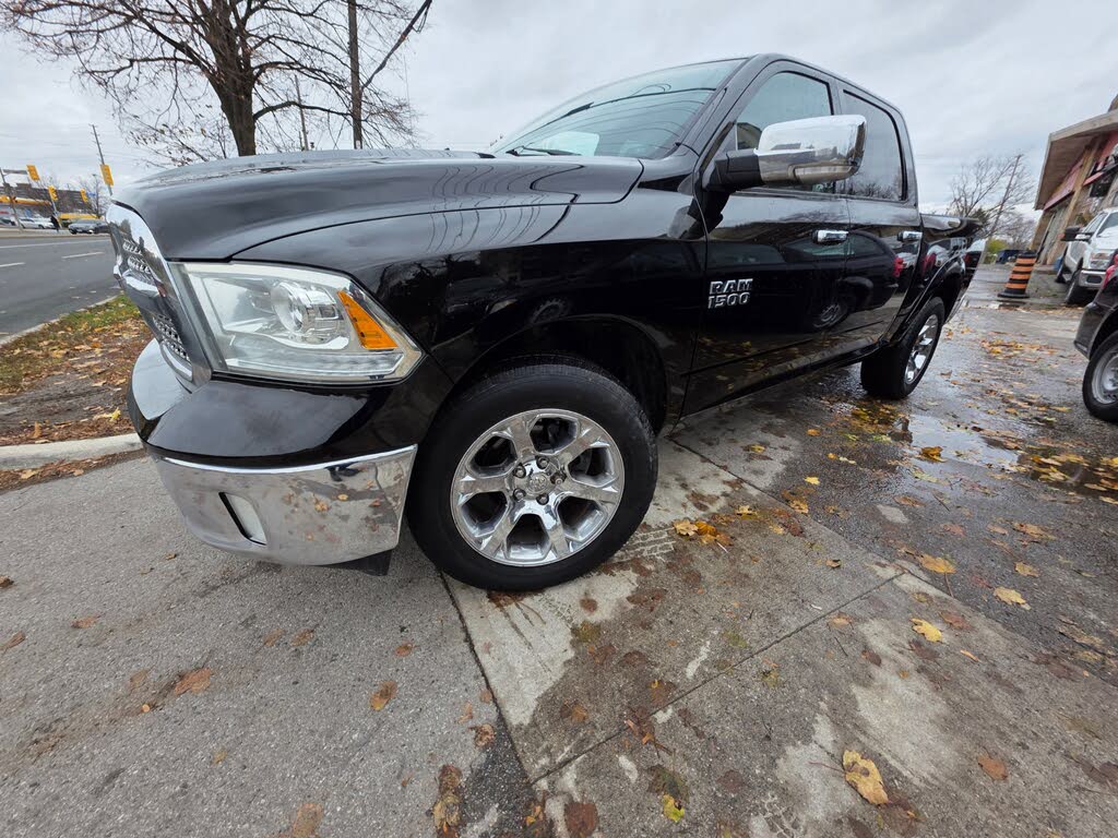 RAM 1500 Laramie Crew Cab 4WD 2013
