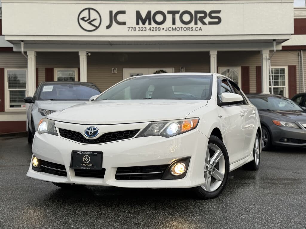 2014 Toyota Camry Hybrid SE Limited Edition FWD