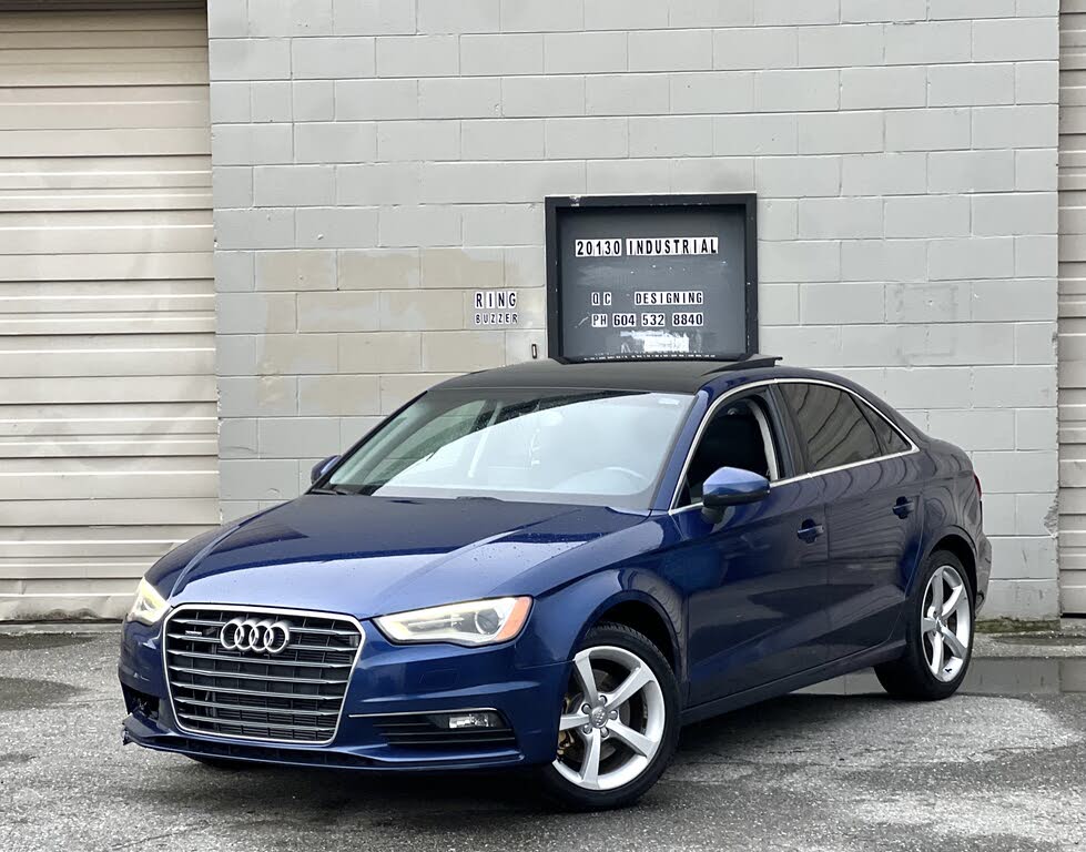 Audi S3 2.0T quattro Technik AWD 2015