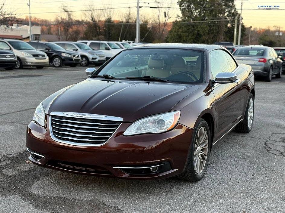 2012 Chrysler 200 Limited Convertible FWD