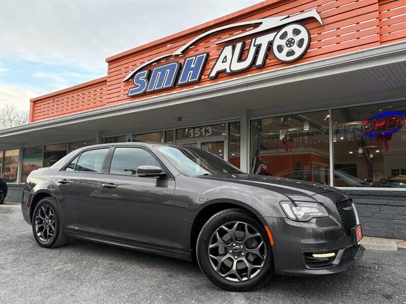 2018 Chrysler 300 S AWD