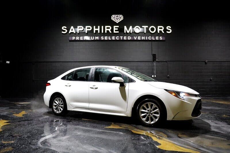 2022 Toyota Corolla LE FWD