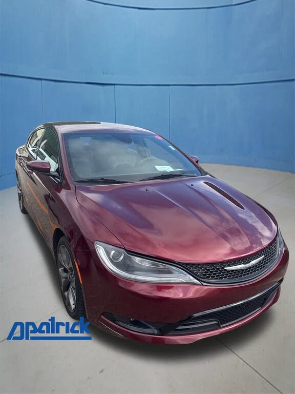 2015 Chrysler 200 S Sedan FWD