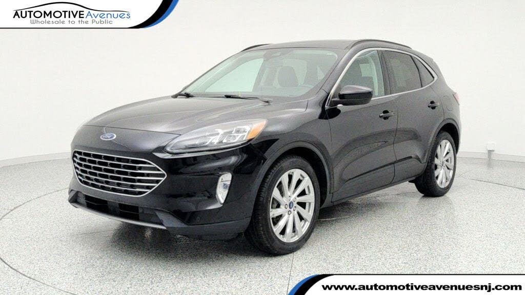 2021 Ford Escape Hybrid Titanium FWD