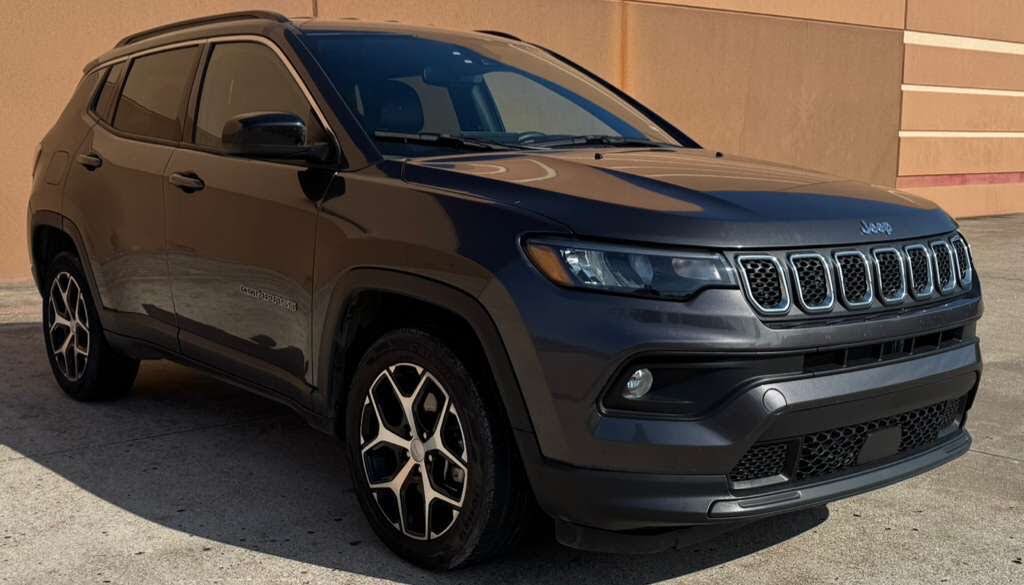 2024 Jeep Compass Latitude 4WD