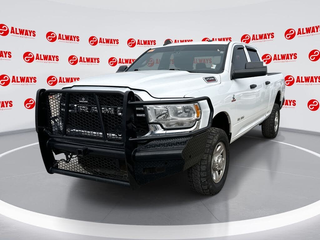 2022 RAM 2500 Tradesman Crew Cab 4WD