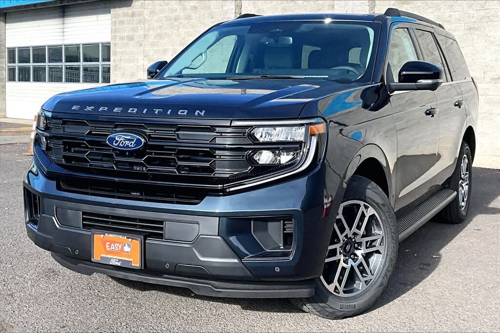 2025 Ford Expedition Active 4WD