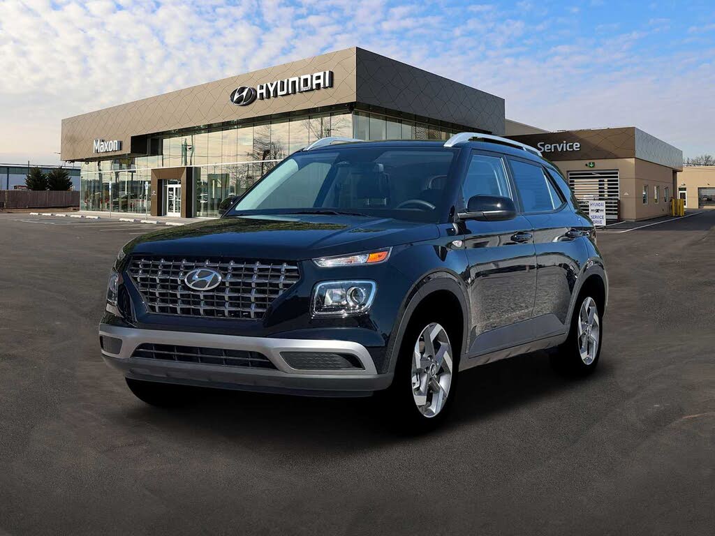 2026 Hyundai Venue SEL FWD