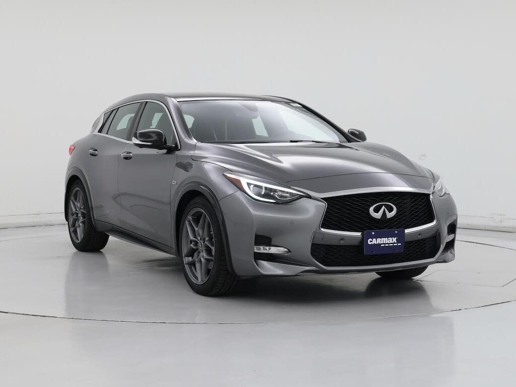 2018 INFINITI QX30 Sport FWD