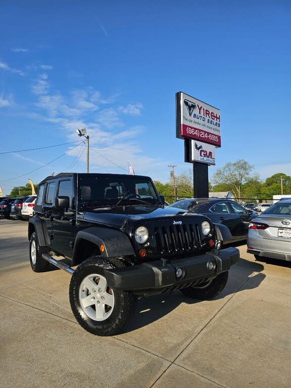 2010 Jeep Wrangler Unlimited Sport RWD