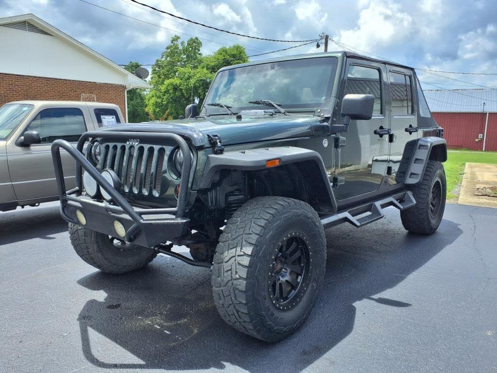 2010 Jeep Wrangler Unlimited Sahara 4WD