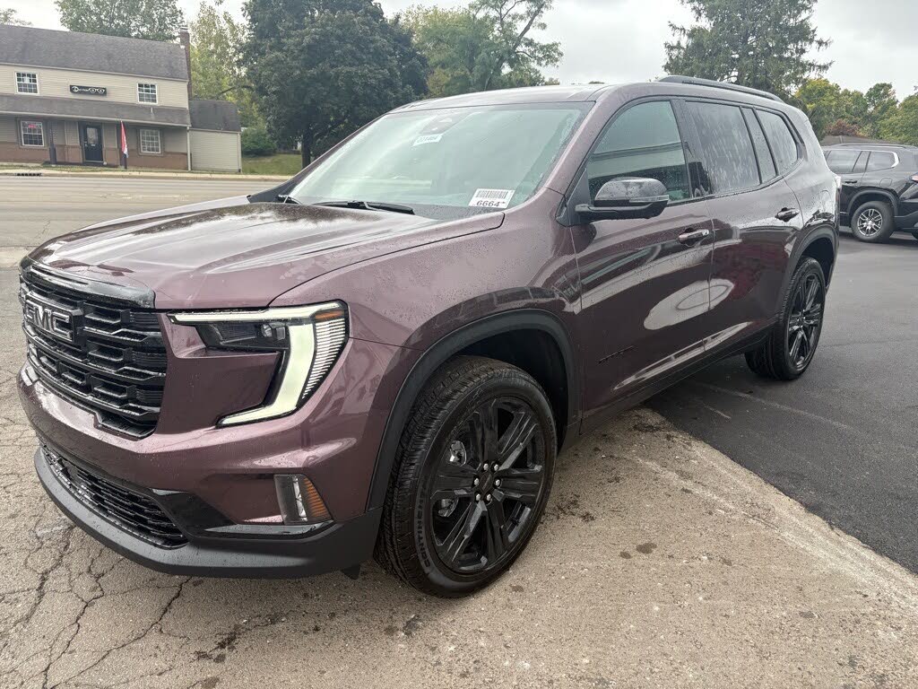 2026 GMC Acadia Elevation FWD