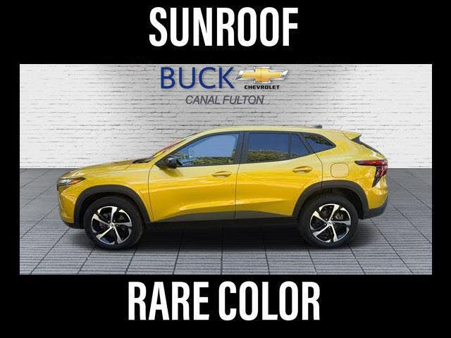 2024 Chevrolet Trax RS with 1RS FWD