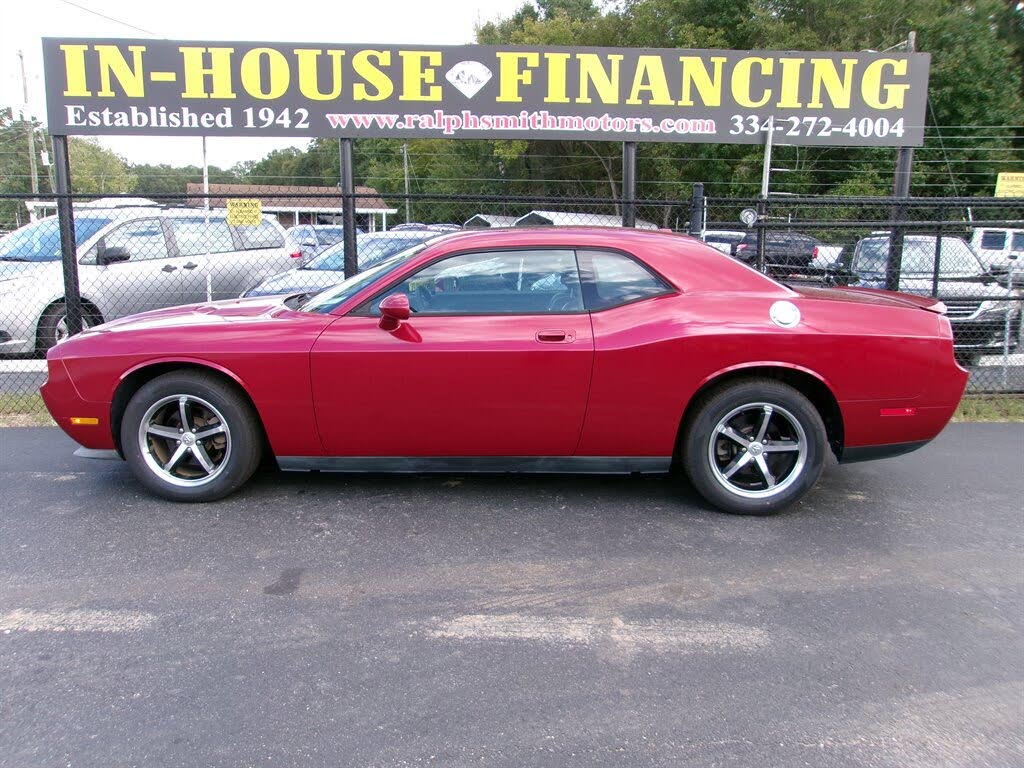 2010 Dodge Challenger SE RWD