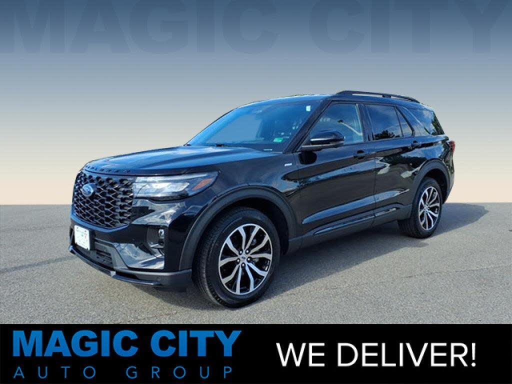 2025 Ford Explorer ST-Line AWD