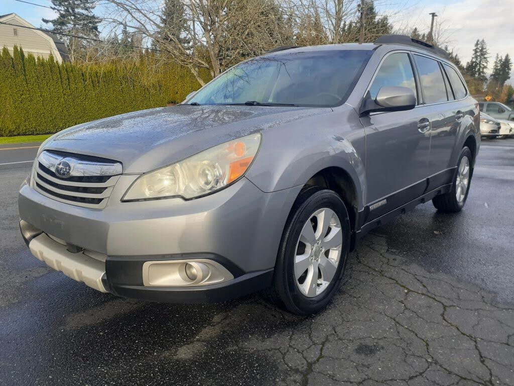 2010 Subaru Outback 2.5i Limited