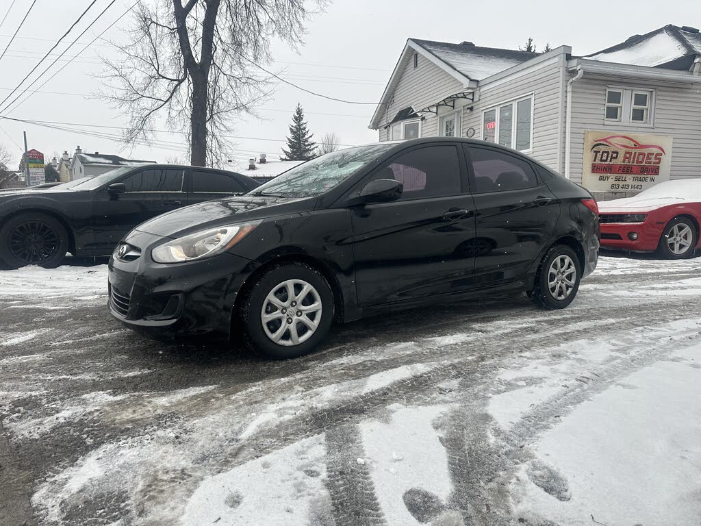 Hyundai Accent GLS Sedan FWD 2014
