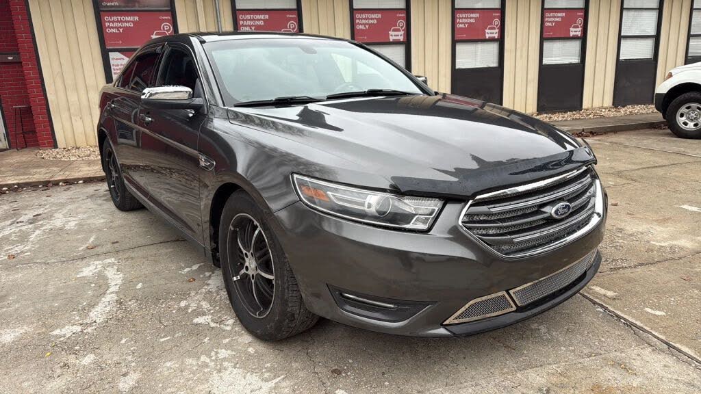 2016 Ford Taurus Limited