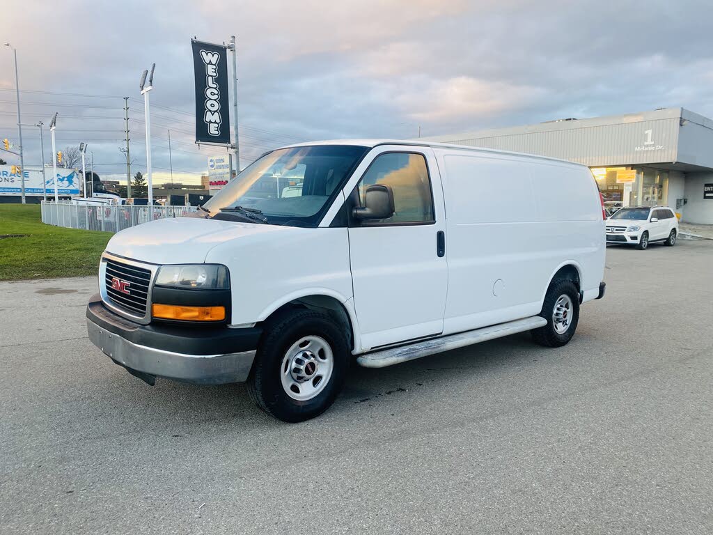2016 GMC Savana Cargo 2500 RWD