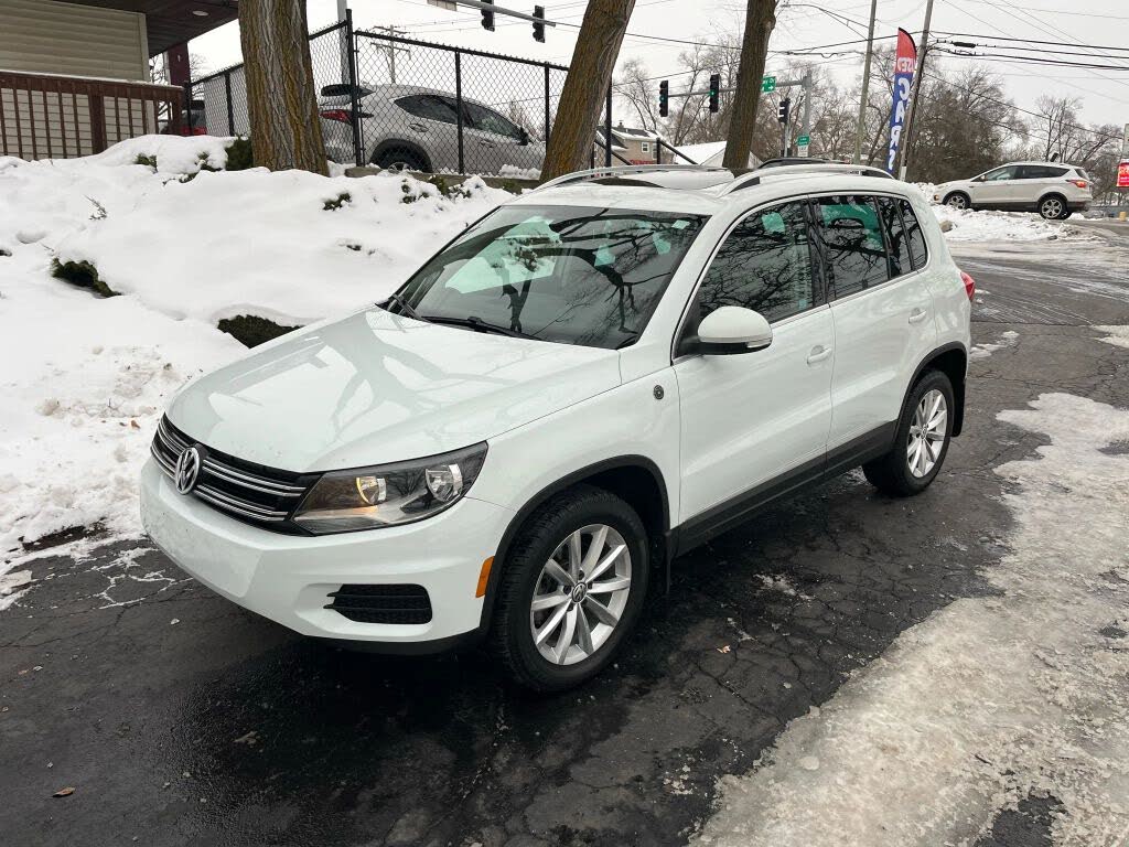 2017 Volkswagen Tiguan Wolfsburg 4Motion