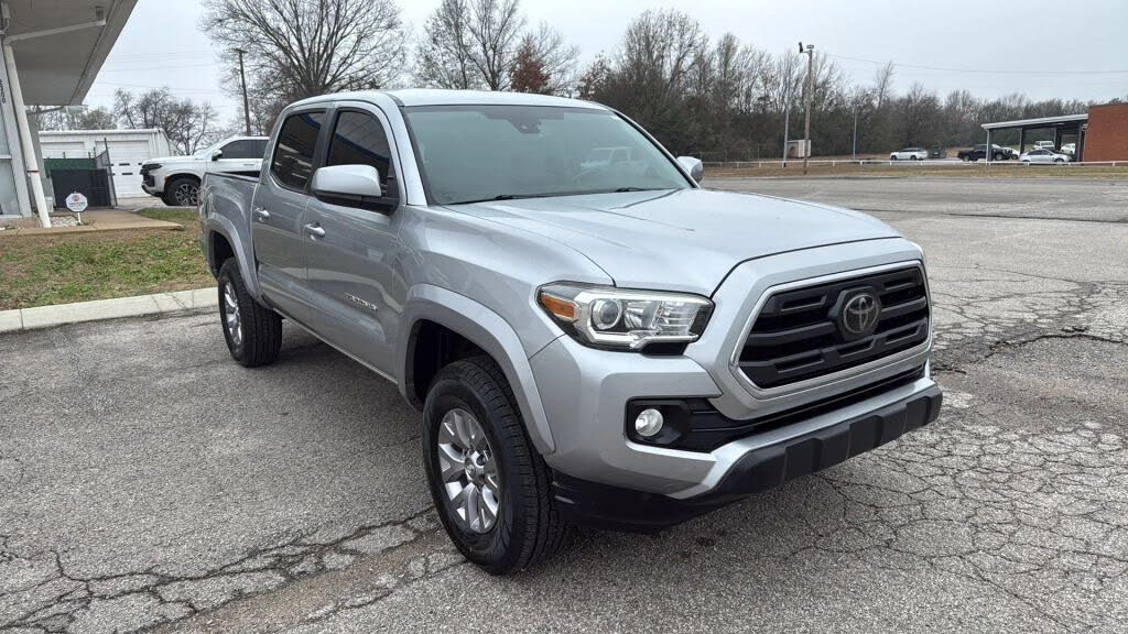 2018 Toyota Tacoma SR5 V6 Double Cab RWD