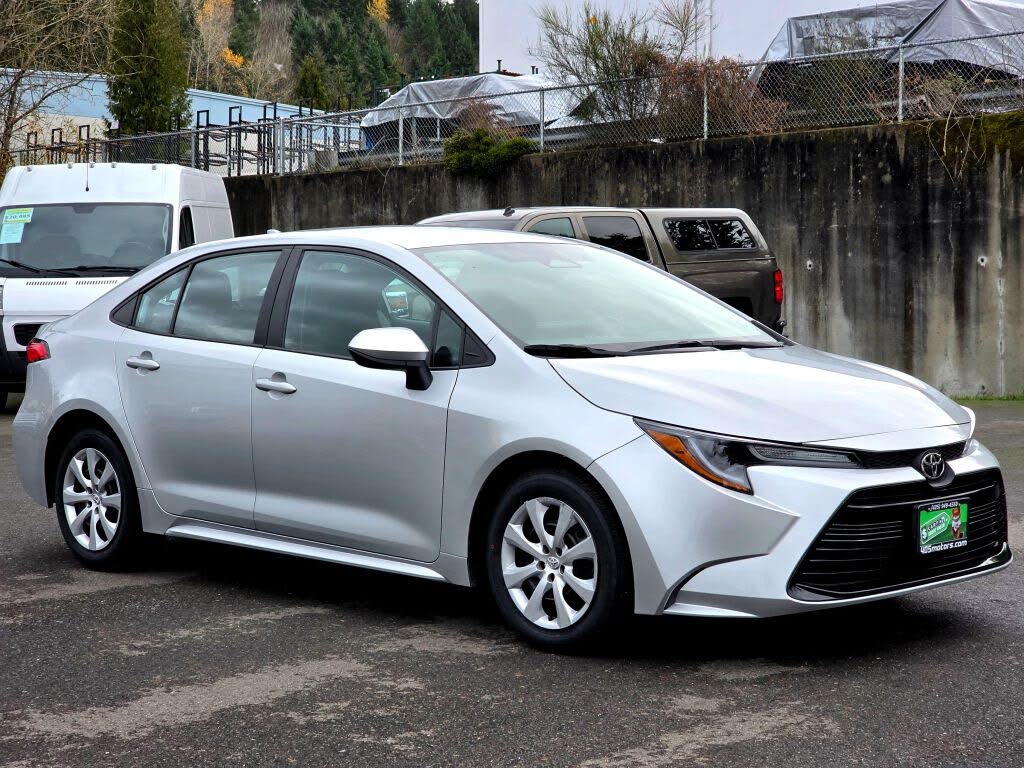 2023 Toyota Corolla LE FWD