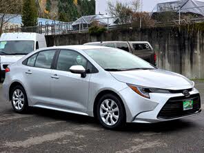 Toyota Corolla LE FWD