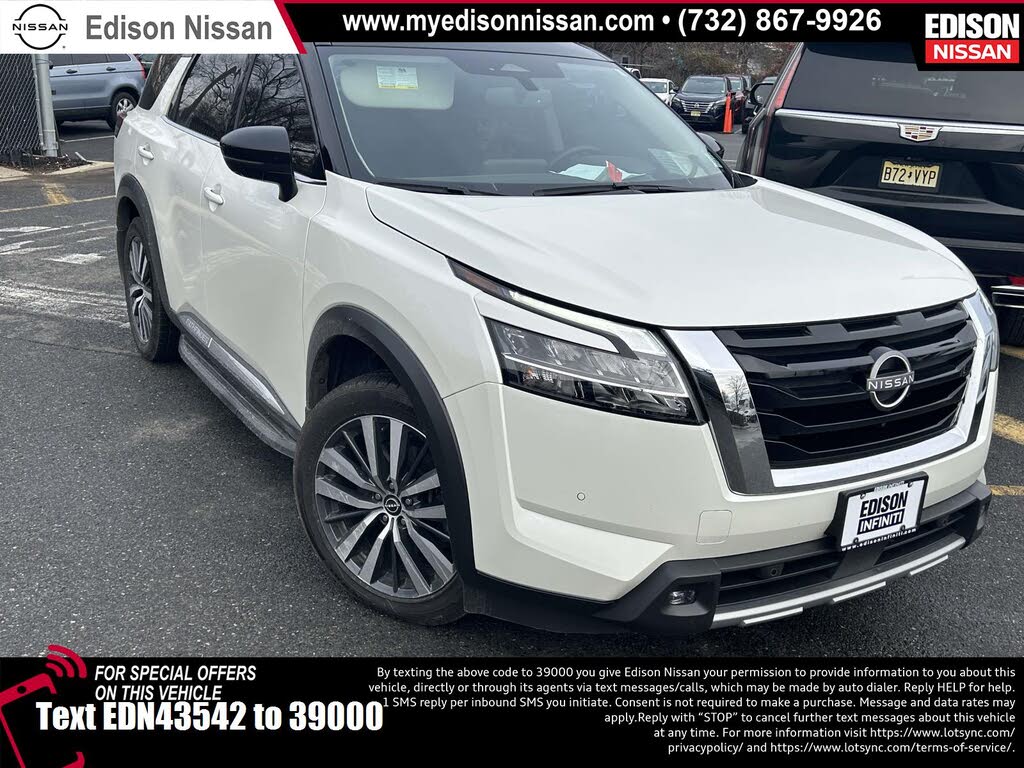2022 Nissan Pathfinder Platinum 4WD