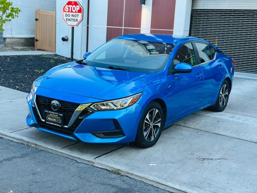 2022 Nissan Sentra SV FWD