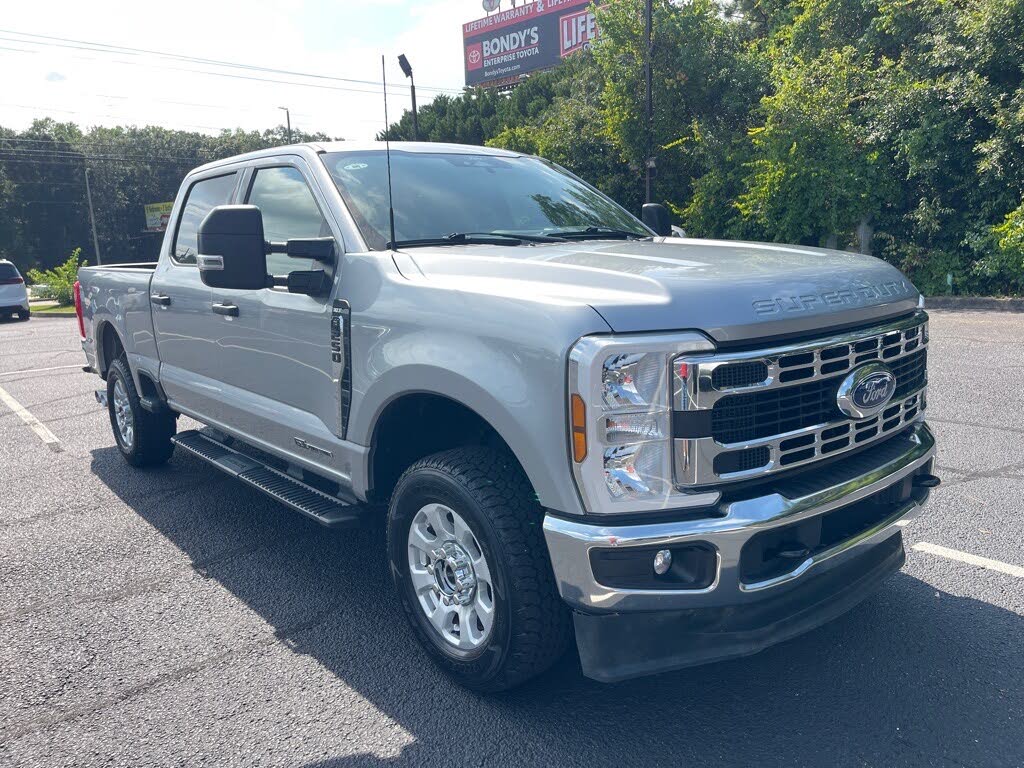 2024 Ford F-250 Super Duty XLT SuperCab 4WD