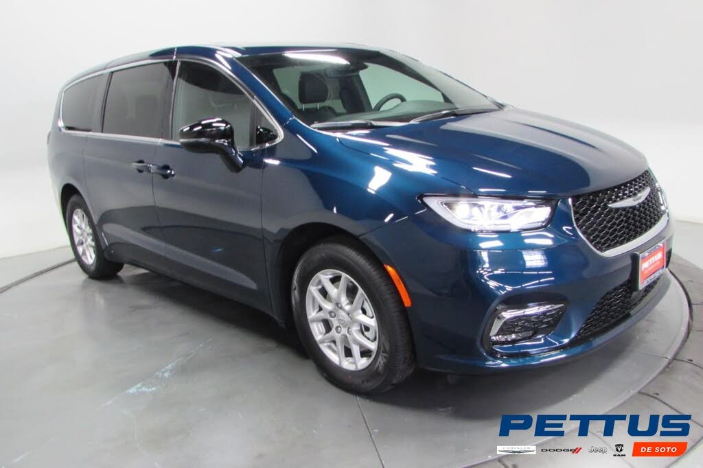 2025 Chrysler Pacifica Select FWD