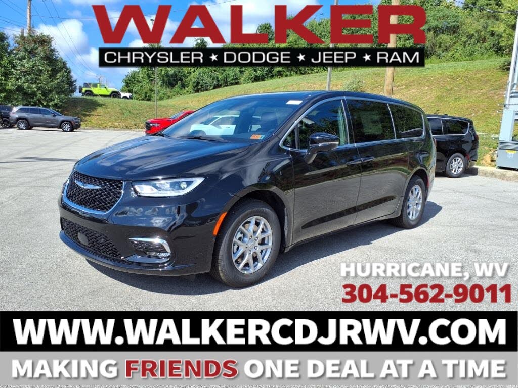 2026 Chrysler Pacifica Select FWD